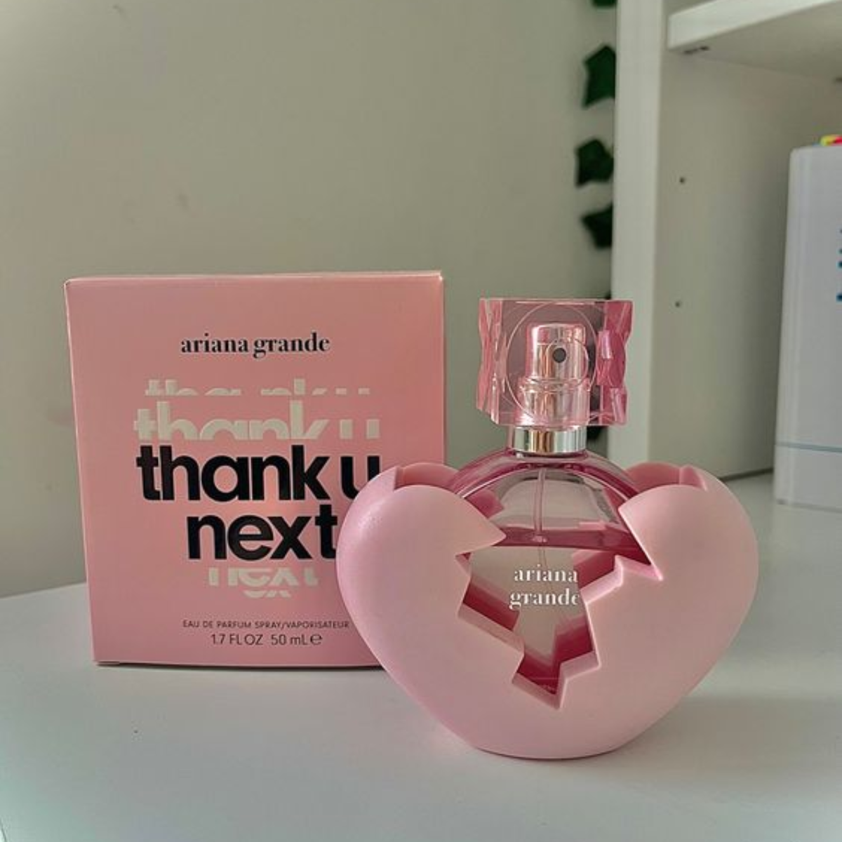 Vista 3 de Perfume Ariana Grande Thank replica